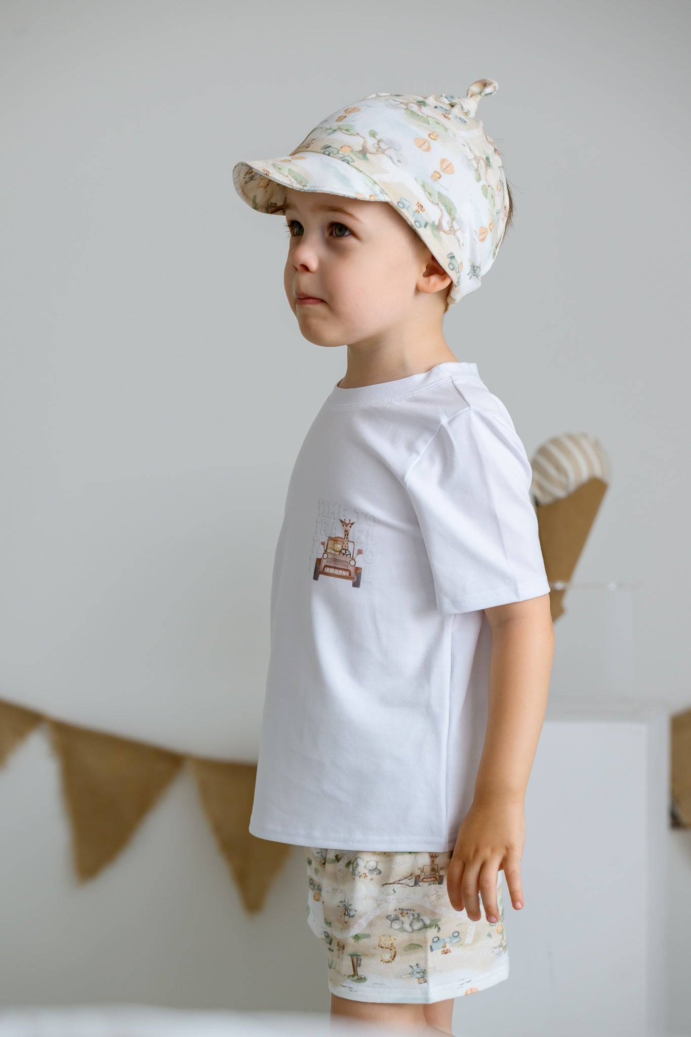 Jamiks Hello Boys White & Sand Safari Print Shorts Set