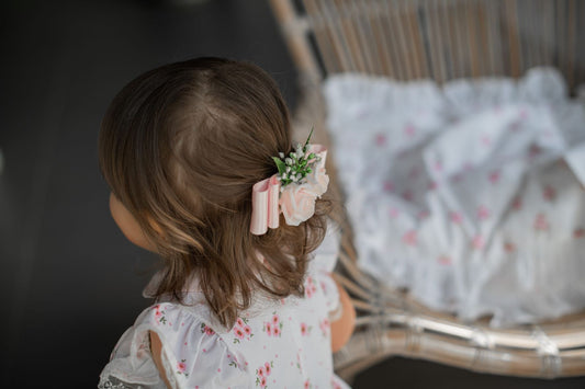 SS22 Piccola Speranza Pink Flower Satin Hair Clip