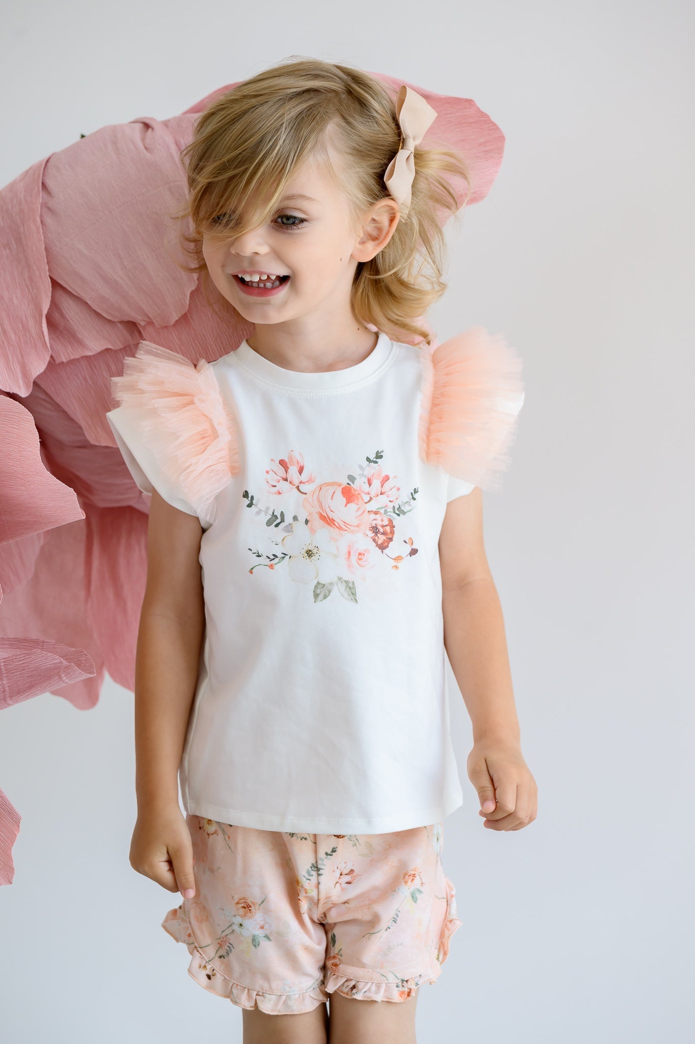 Jamiks Deidra Ecru & Peach Floral Print Shorts Set