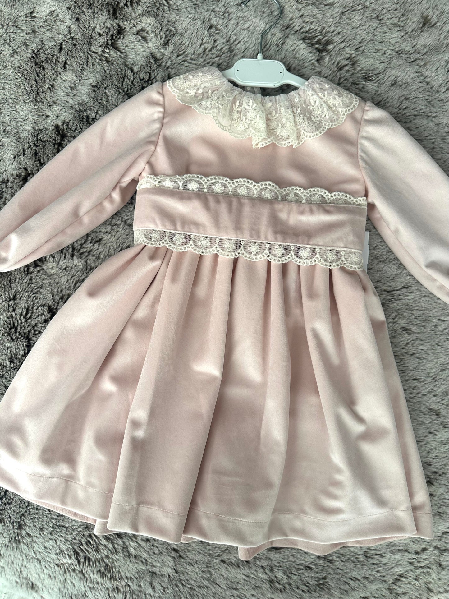 Puro Mimo Shell Pink Velvet & Ivory Lace Dress