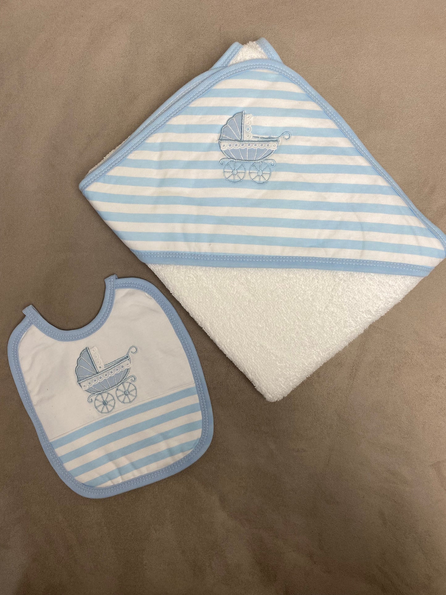 Sardon White & Blue Towel & Bib Pram Motif Gift Set