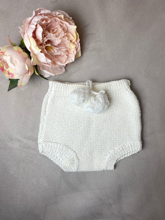 SS22 Mariposa Bebe Ivory Hand Knitted Pom Pom Shorts